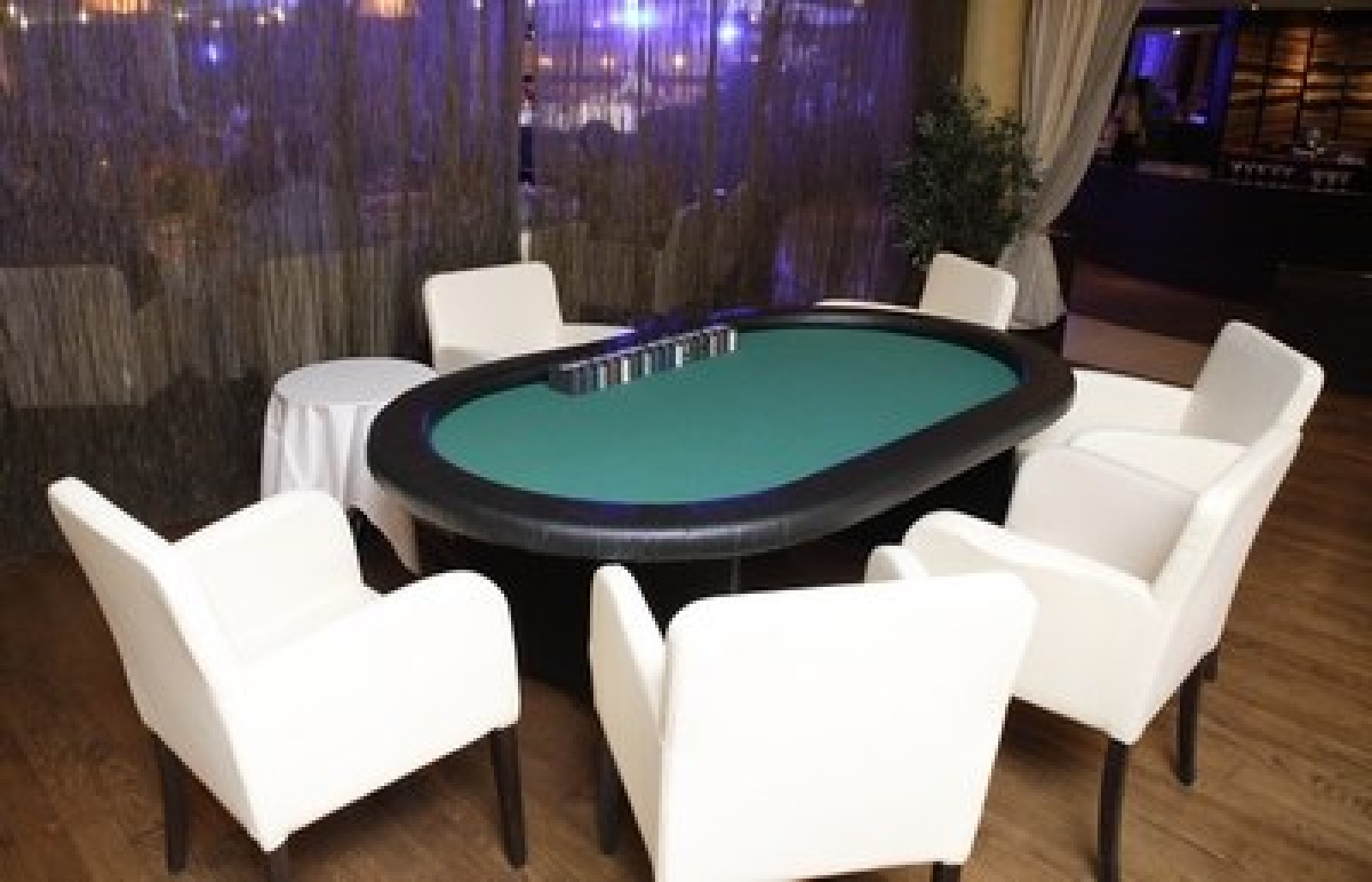 poker.jpg Покерный стол